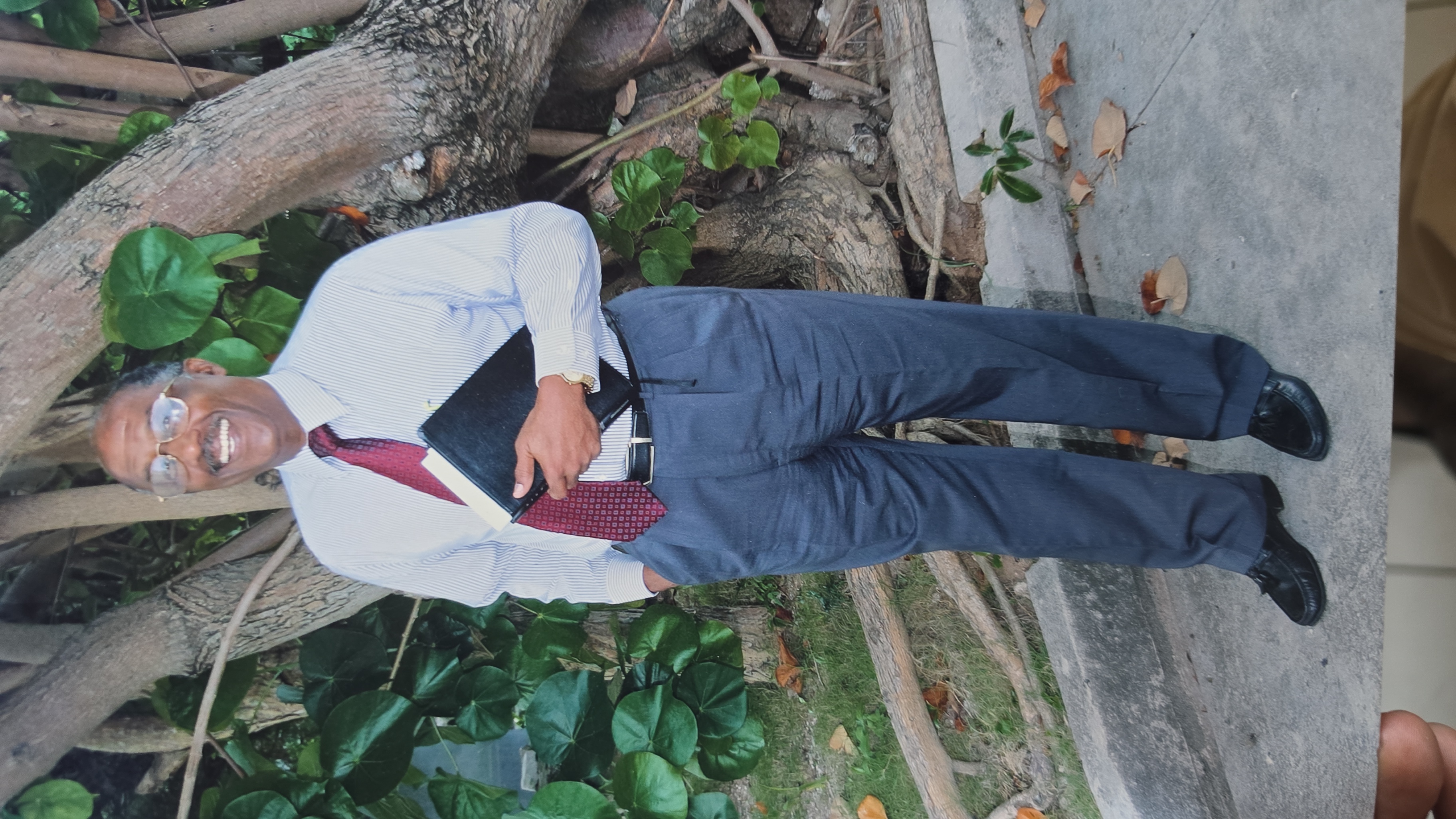 Photo of Vincent Knowles