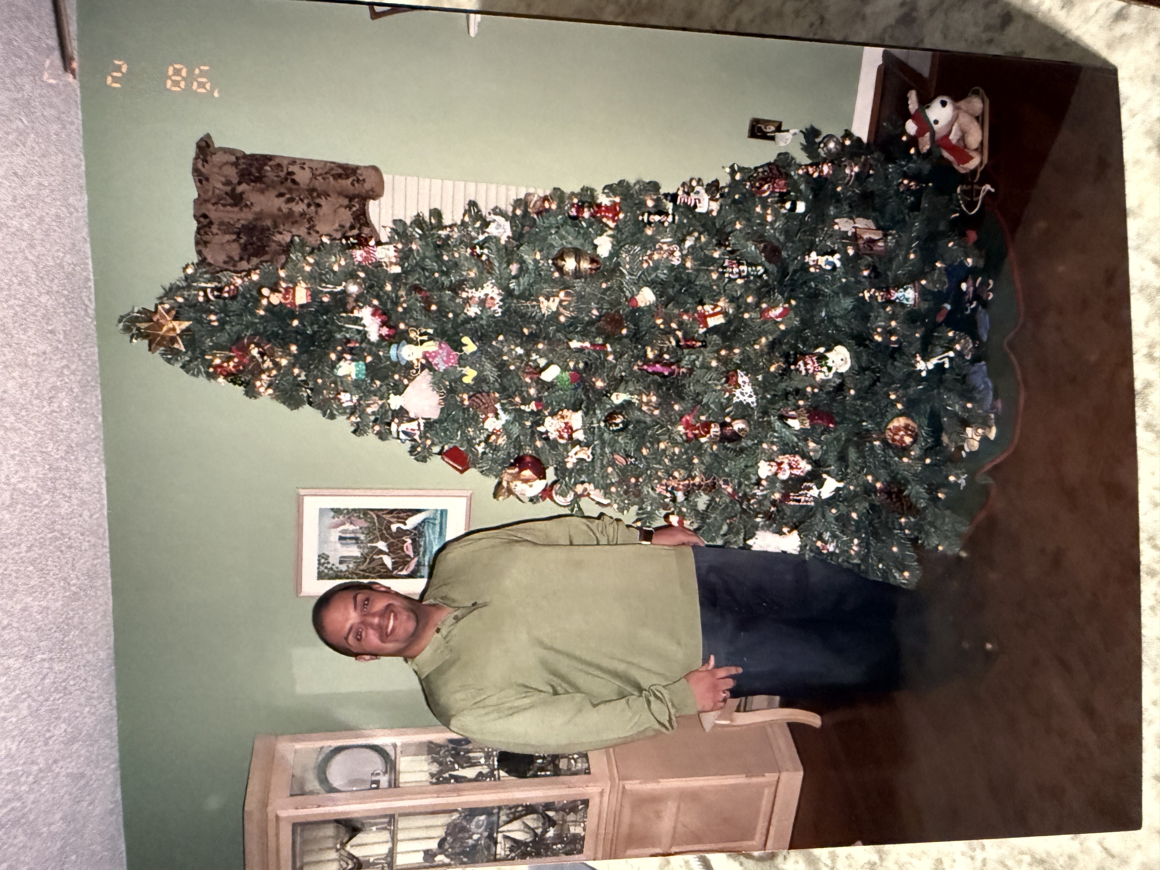 Photo of Hector Luis Hernandez Campbell