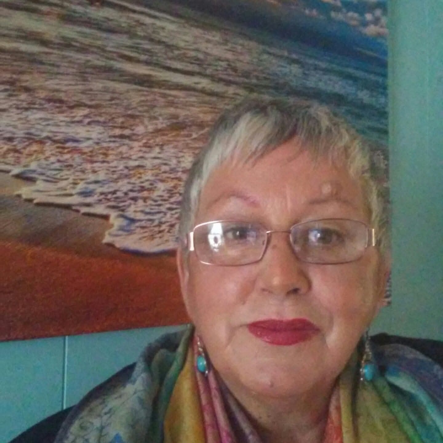 Photo of Cindy Adams