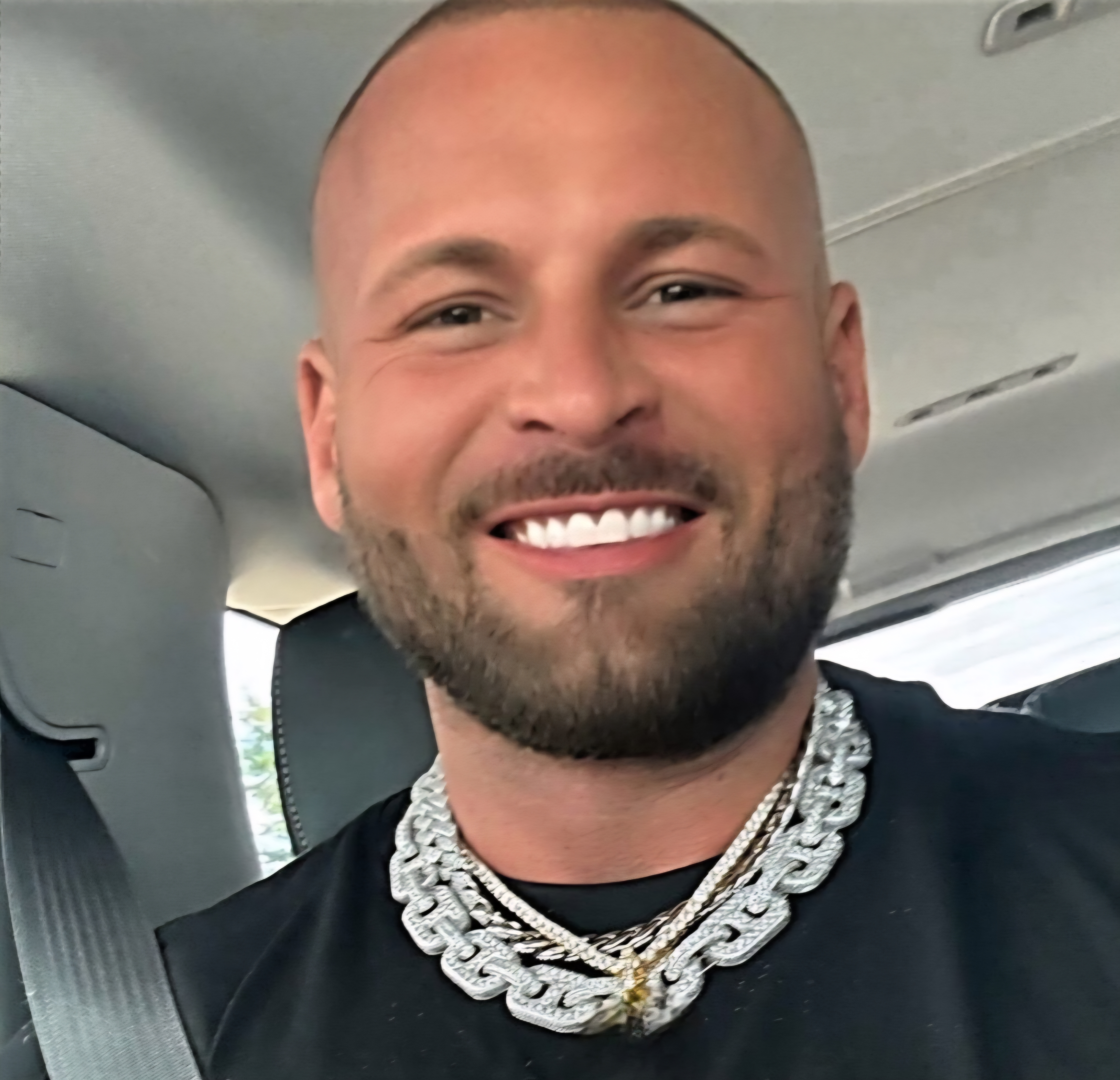 Erik Bassett