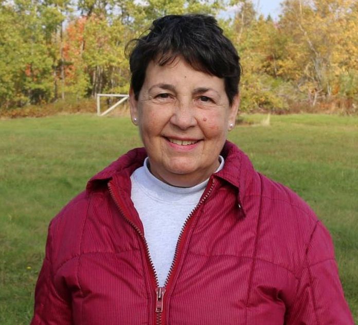 Lynn MacKinnon