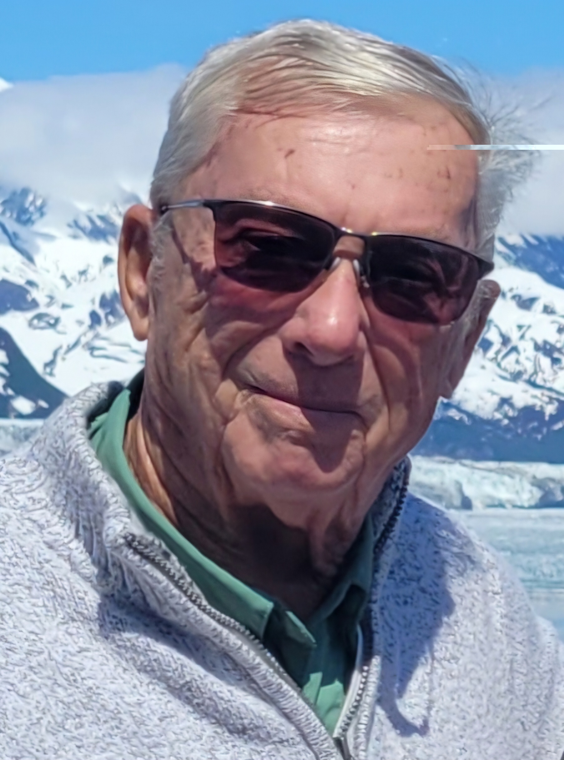 Michael Yakes